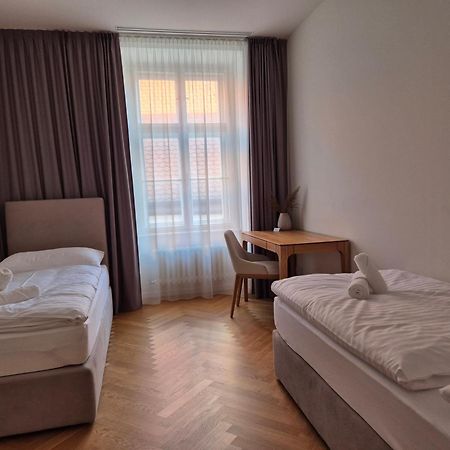 Laurinska 1 Apartments Bratislava Exteriör bild